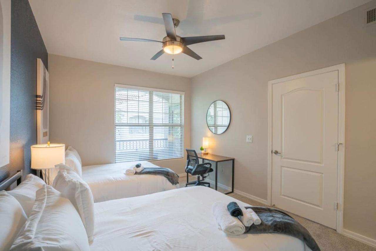 Posh 2Bd - Midtown - Gym, Pool, W-D, Parking - Sleeps 8 Apartman Phoenix Kültér fotó